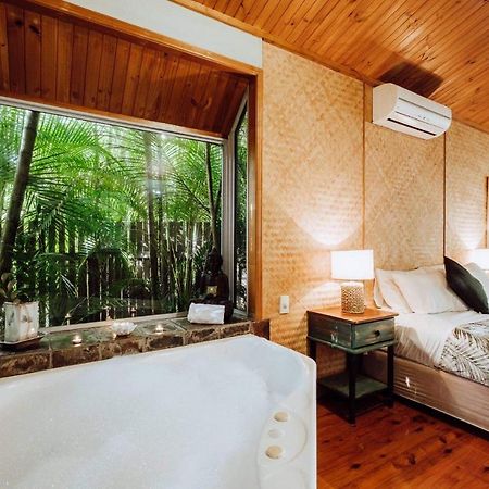 Getaways At Byfield Villa Eksteriør bilde