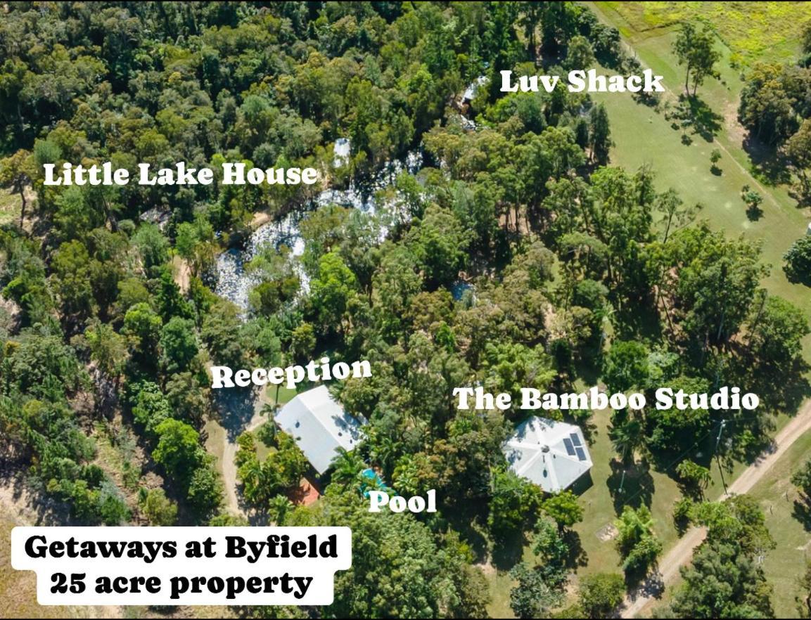 Getaways At Byfield Villa Eksteriør bilde